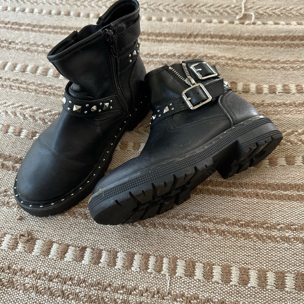 Cute boots